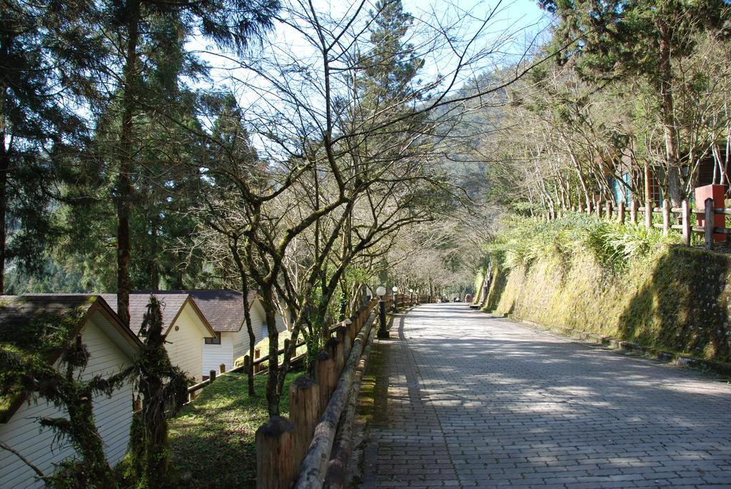 Chilan Hotel Datong Buitenkant foto
