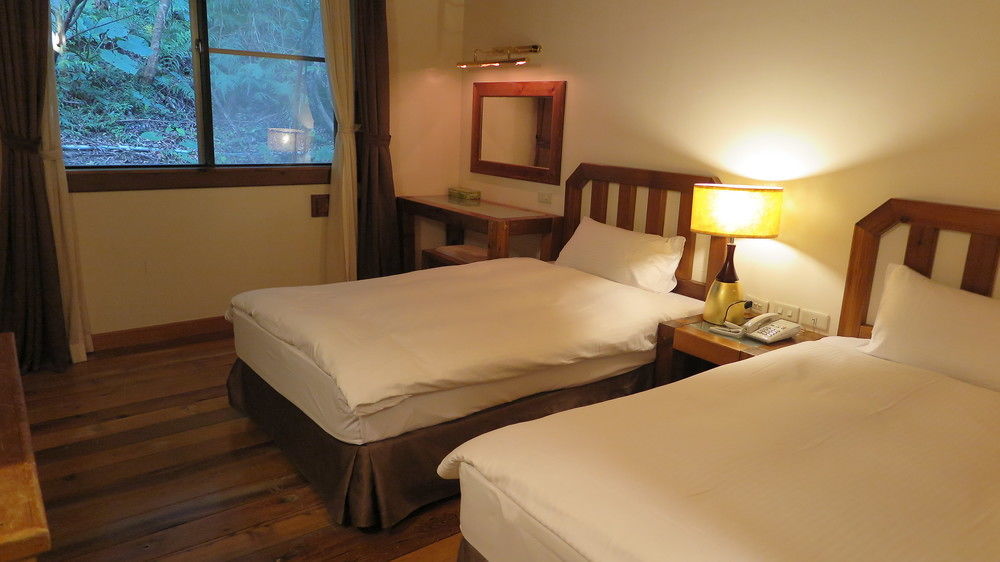Chilan Hotel Datong Buitenkant foto